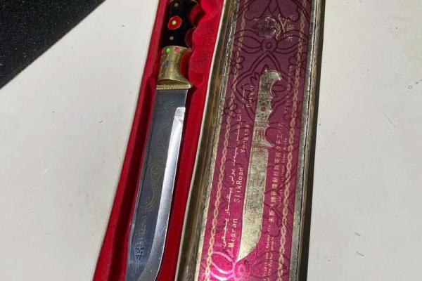 英吉沙小刀：锻造传统与现代的完美结合