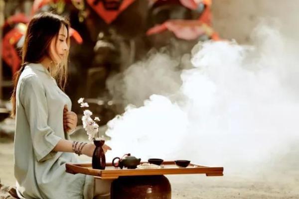 揭秘旺夫命：哪些女人能够带给男人福气与成功？
