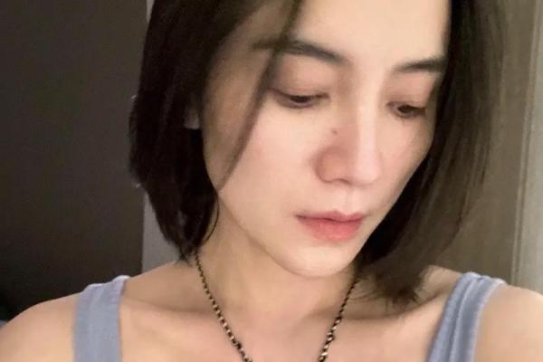 揭秘：哪些女人的命中注定会导致老公早逝？