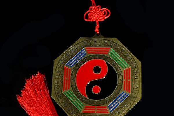 松柏木命适合佩戴的饰品与风水讲究