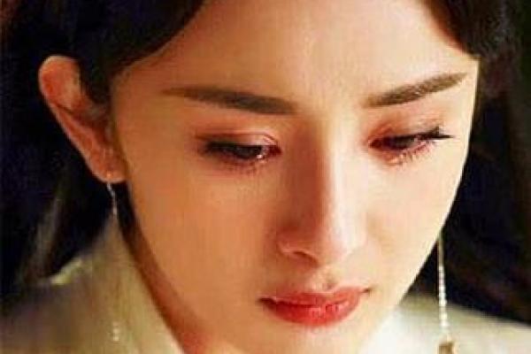 破财桃花女命：为何她们的爱情与财富总是纠缠不清？