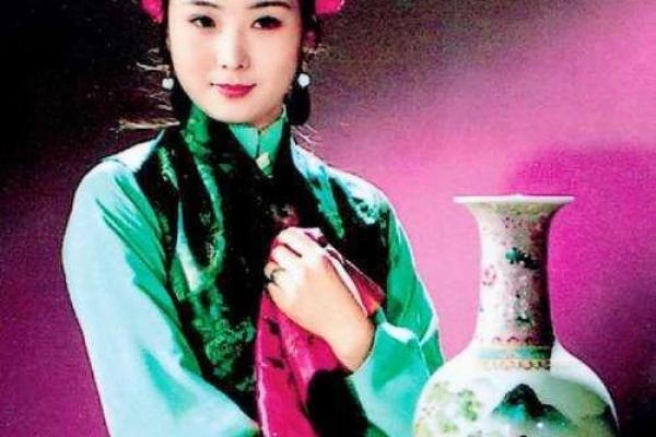 菩萨身边的丫鬟：命运与智慧的交织之路