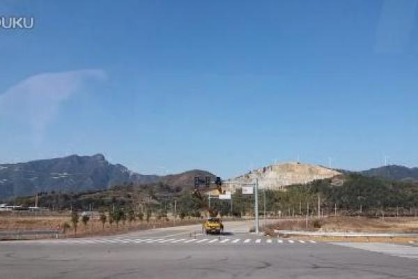 2013年蛇年运势解析：智慧与潜能并存的人生之旅