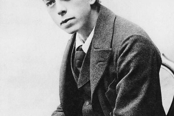 精彩纷呈的2002年:命运与机遇的交织之旅 精彩纷呈的2002年:命运与机遇的交织之旅