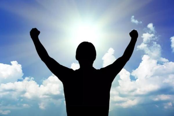 辰时出生的女子:命运、性格与人生旅程的深刻探讨 辰时出生的女子:命运、性格与人生旅程的深刻探讨