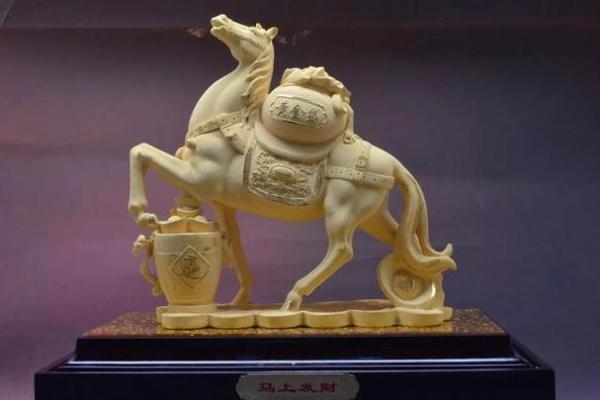 探秘金马为何与土命密切相连:生肖文化中的深意与启示 探秘金马为何与土命密切相连:生肖文化中的深意与启示