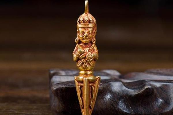 白蜡金命的神秘法器,助你开启好运与成功之门 白蜡金命的神秘法器,助你开启好运与成功之门