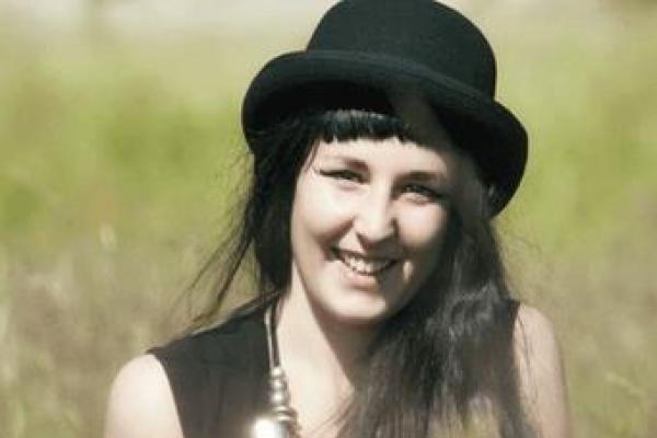 探讨2000年出生者的命运与性格特征：命运的印记与人生的启航