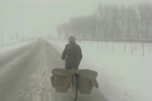 1995年4月:命运的转折点,岁月的印记与回忆的交织 1995年4月:命运的转折点,岁月的印记与回忆的交织