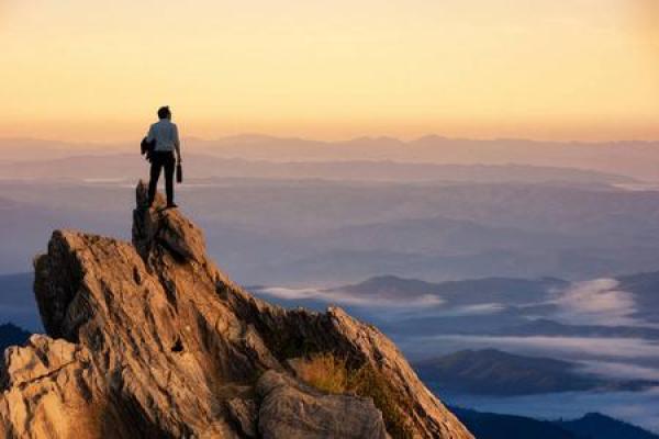 阳历4月14日出生的人命运解析:个性特点与未来展望 阳历4月14日出生的人命运解析:个性特点与未来展望