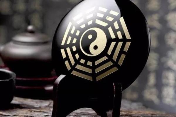 探寻命盘中的忌象：揭示个人潜能与发展之路