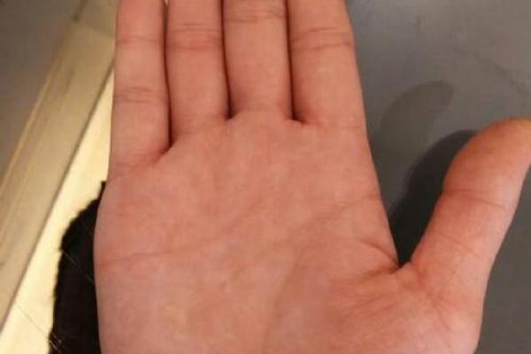 揭晓你的命运:解读手相中的孤煞星命! 揭晓你的命运:解读手相中的孤煞星命!