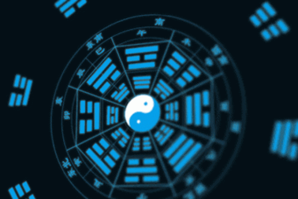 2005年属鸡人的命运解析：从性格到运势，全方位揭秘！