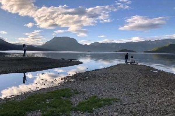 解锁39码脚女性的命运:她们与众不同的生活旅程 解锁39码脚女性的命运:她们与众不同的生活旅程