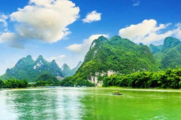 冬月十五出生的人，命运与宿命的深层解读