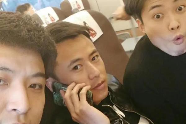 1979年12月出生的命运：与星辰共舞的人生旅程