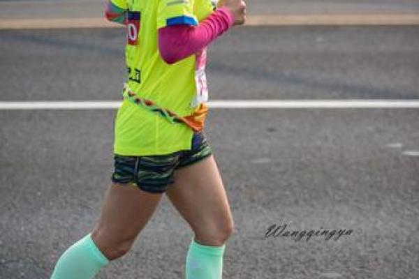 脚丫大拇指短的秘密:揭示生活中的小细节与幸福感的联系 脚丫大拇指短的秘密:揭示生活中的小细节与幸福感的联系