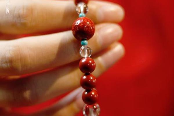 深入了解大林木命与水晶的完美搭配之道 深入了解大林木命与水晶的完美搭配之道