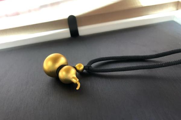 金命人适合佩戴哪些葫芦挂件？提升运势的秘密揭晓！