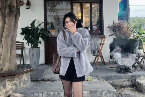 上身修长腿短：女生命运的那些事