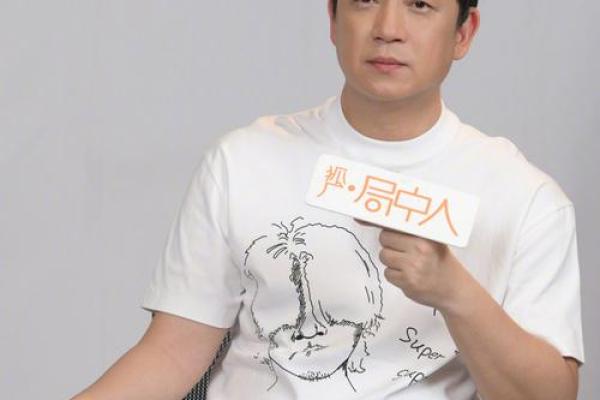 潘粤明：从荧幕小生到实力派演员，他的命运究竟好到何种程度？