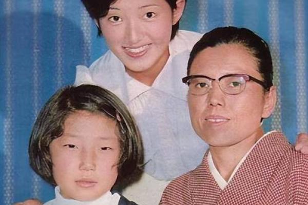 71年女晚年命运：岁月如歌，幸福如何掌握？
