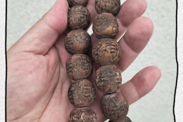 坤命女生如何选择招财饰品，助你财运亨通！