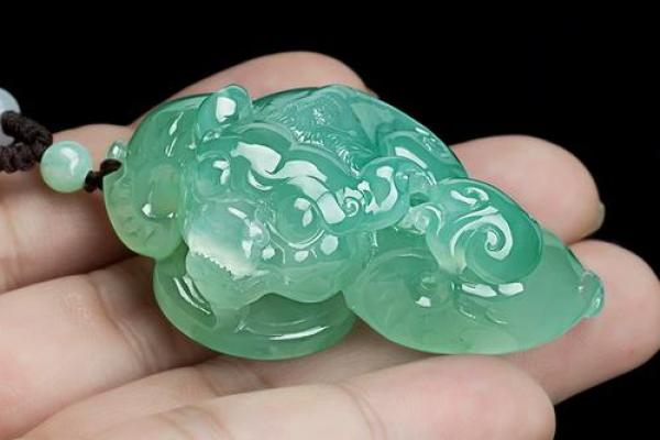 冷水命的人适合佩戴的玉器，增运护身知多少？