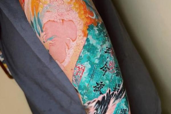 屋檐土命人的纹身选择：展现个性与内涵的艺术之旅