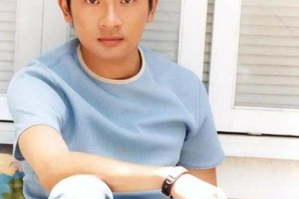 苏有朋的命格解析：从星辰看演艺之路与人生智慧
