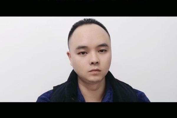 男生有酒窝的命运：酒窝背后的韵味与人生哲学