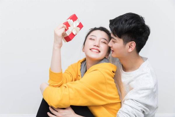 男人说桃花命：命运与爱情的微妙联系