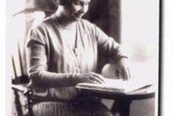 1952年出生的龙人：命运、性格与生活之路