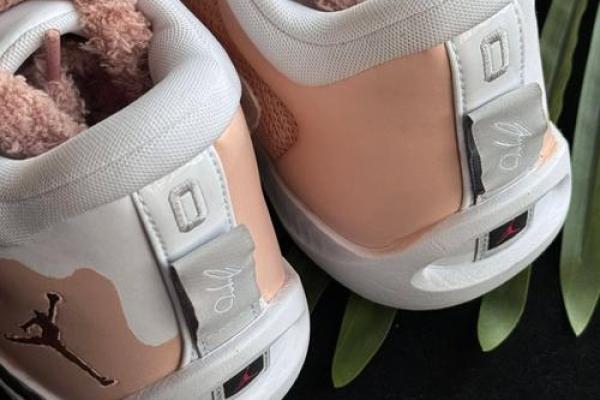 穿什么鞋子能改变你的命运?女人鞋子与运势的秘密探究 穿什么鞋子能改变你的命运?女人鞋子与运势的秘密探究