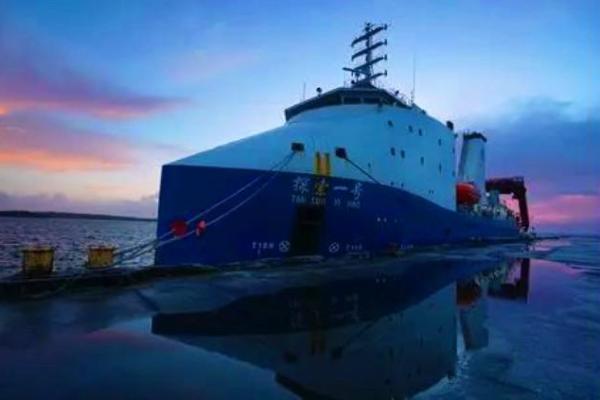 深海之谜:大海水命补益与生活智慧探讨 深海之谜:大海水命补益与生活智慧探讨