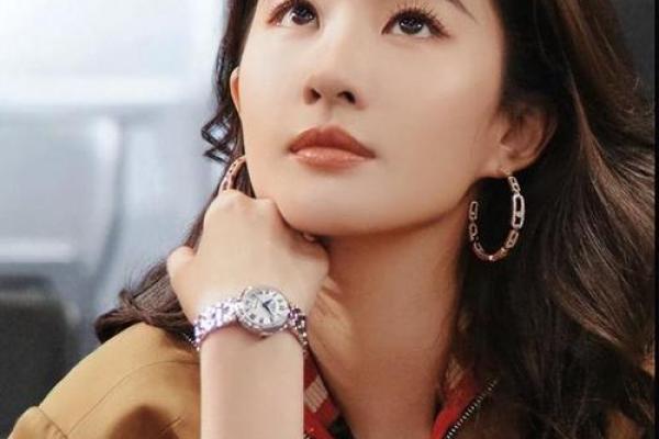 揭秘凤凰命女人的独特魅力与人生轨迹 揭秘凤凰命女人的独特魅力与人生轨迹