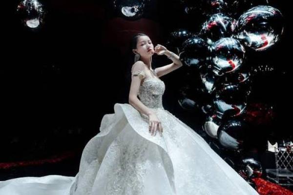 妖精命:诠释生命的美丽与神秘的背影 妖精命:诠释生命的美丽与神秘的背影