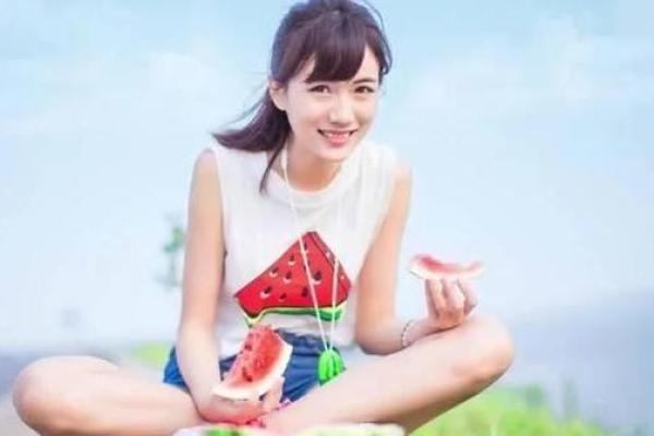 鼠年生男孩命格解析:怎样把孩子培养成优秀的人才 鼠年生男孩命格解析:怎样把孩子培养成优秀的人才