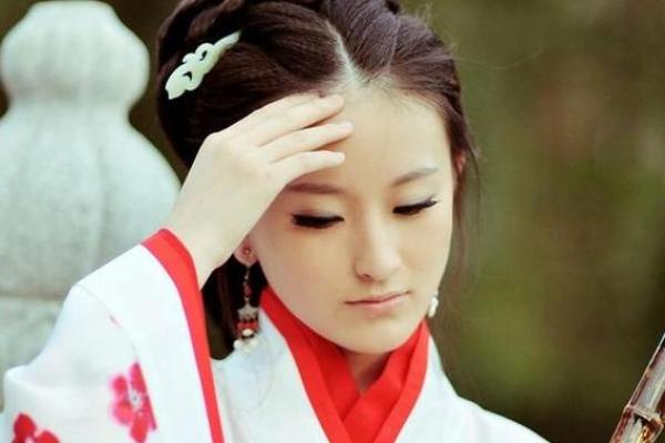 2015羊女命运解析：温婉如水的她们，未来将何去何从？