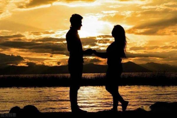 命的另类伴奏：探索生活中的不寻常旋律与节奏