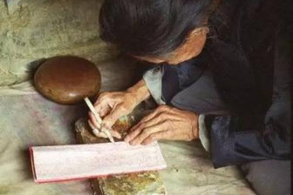 1997年老鼠命:精明机智与适应能力的传奇人生 1997年老鼠命:精明机智与适应能力的传奇人生