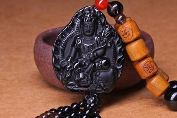 木命之人适合佩戴的古玩:增旺运势的法宝 木命之人适合佩戴的古玩:增旺运势的法宝