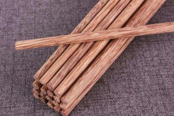 用什么筷子测你什么命,探秘食器背后的命理玄机! 用什么筷子测你什么命,探秘食器背后的命理玄机!