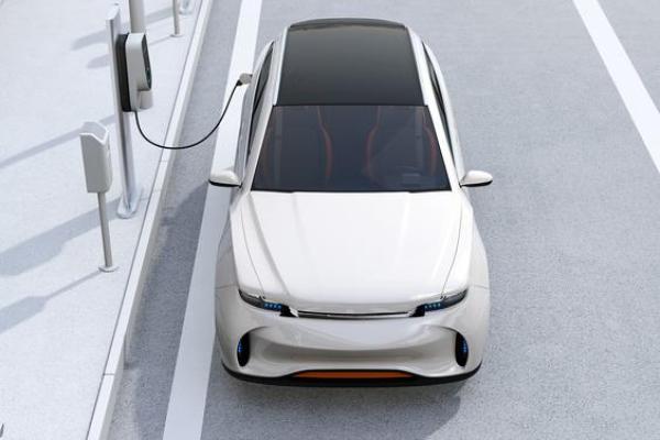 根据土命缺水，选购汽车颜色的最佳建议！