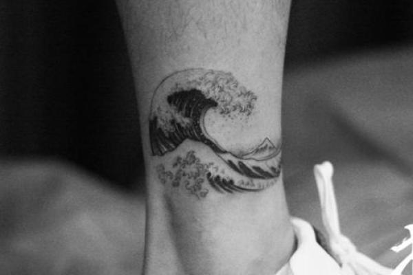 大溪水命纹身：赋予生命的水之纹理与象征