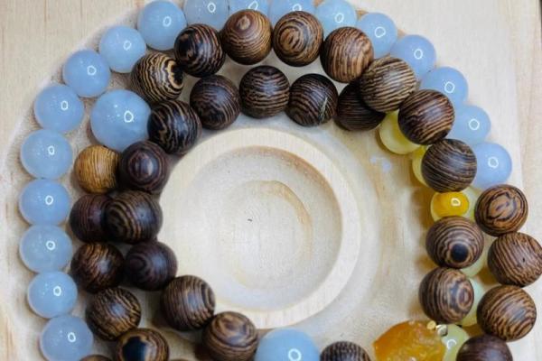 鸡爪木命佩戴最佳选择:助你增强运势与健康的神秘之物 鸡爪木命佩戴最佳选择:助你增强运势与健康的神秘之物