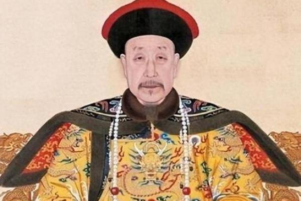 乾隆转世：揭秘不同命理下的他与今生的联结