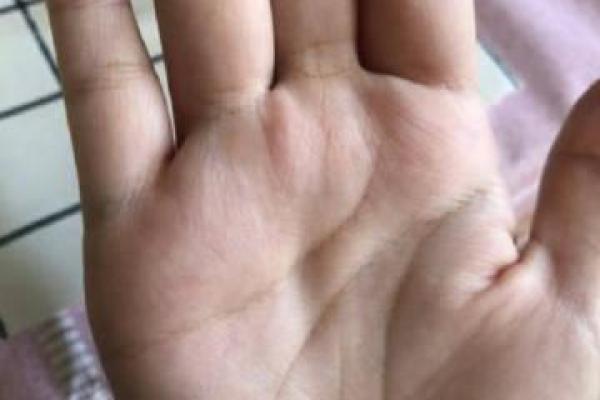 背部肉厚的人命运如何？深度解析与命理的关系